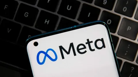 Meta uses AI to Protect Users on Facebook and Instagram